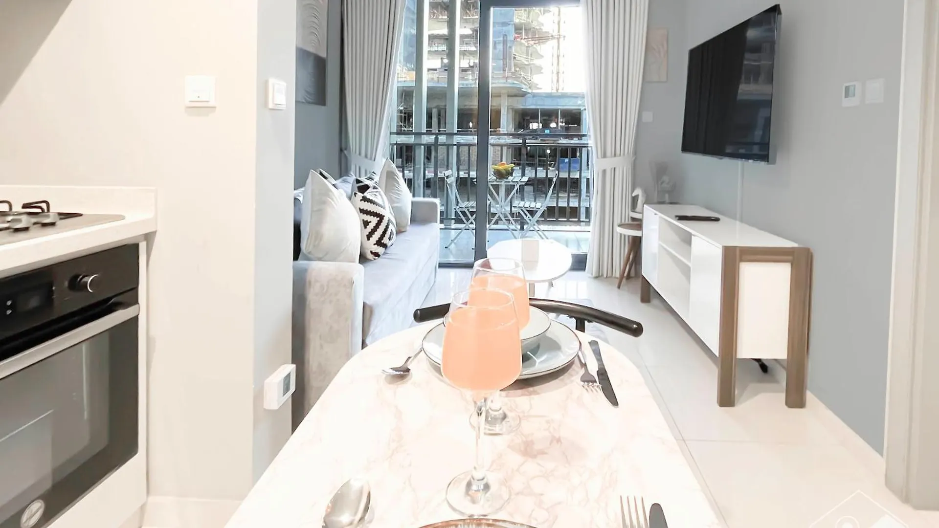 Elegant 1B With Stunning Views & Balcony In Business Bay Apartment Dubai 0*,  United Arab Emirates
